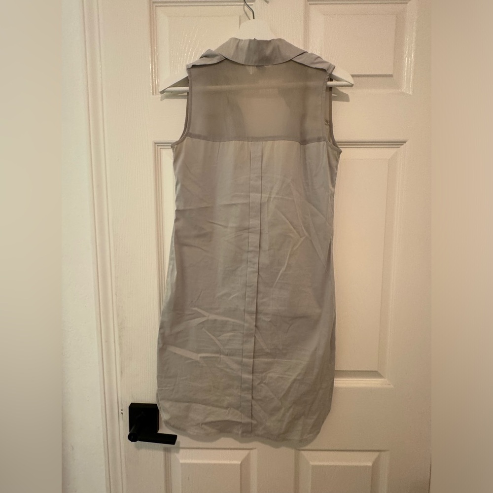 Kenneth Cole sleeveless gray shirt / tunic